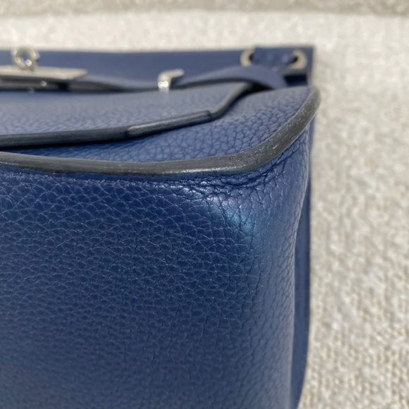Authentic Hermes Taurillon Clemence Jypsiere 31 Crossbody Sapphire Blue - Picture 8 of 16